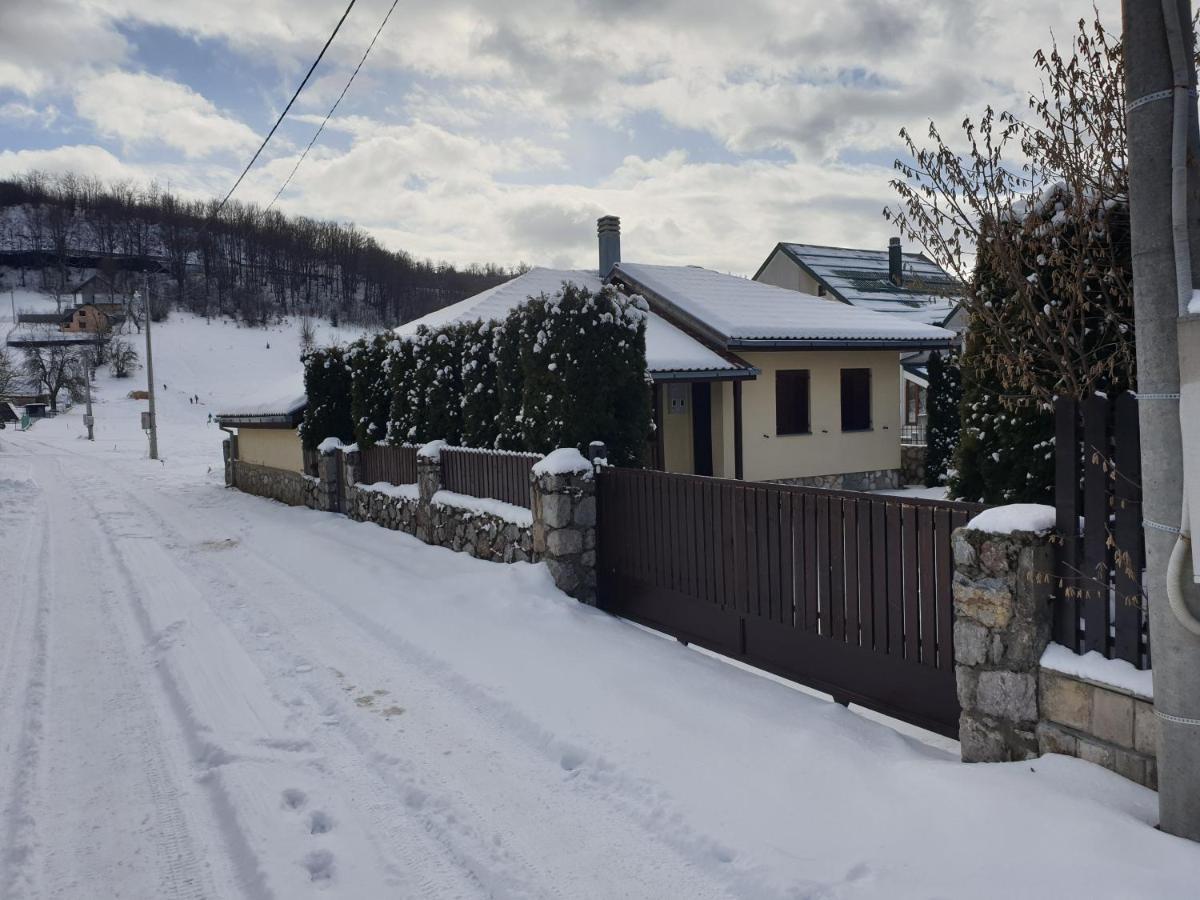 Home Vlahovic Kolašin المظهر الخارجي الصورة