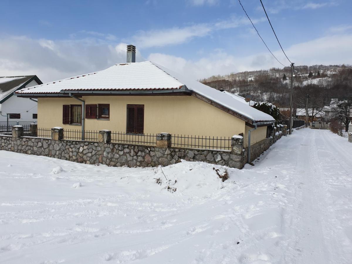 Home Vlahovic Kolašin المظهر الخارجي الصورة